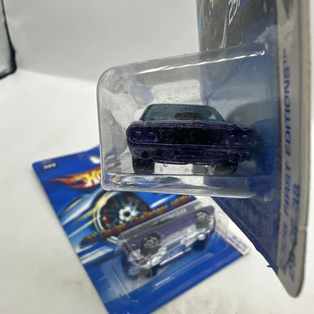 Hot Wheels please see